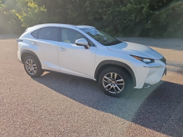 Used 2016 Lexus NX 200t AWD w/ Premium Package image 18