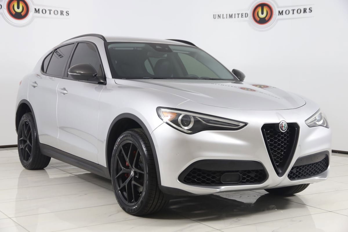 Used 2020 Alfa Romeo Stelvio w/ Nero Edizione RWD image 20