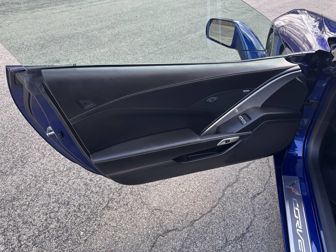 Used 2017 Chevrolet Corvette Stingray Convertible w/ 1LT RWD image 15