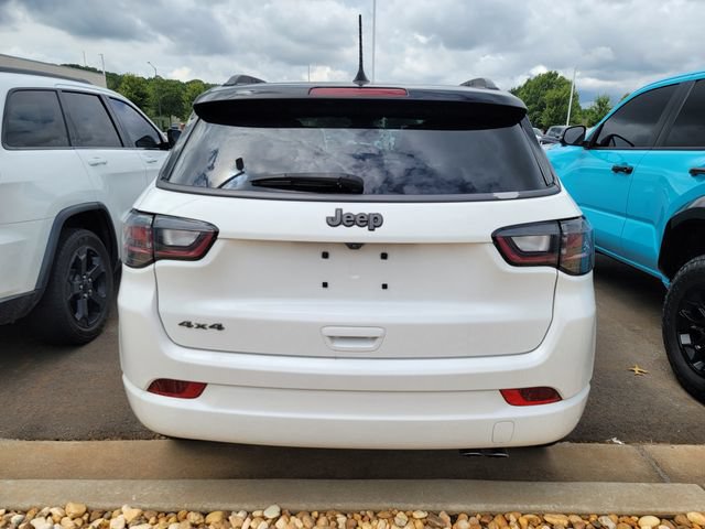 Used 2022 Jeep Compass High Altitude AWD/4WD image 5
