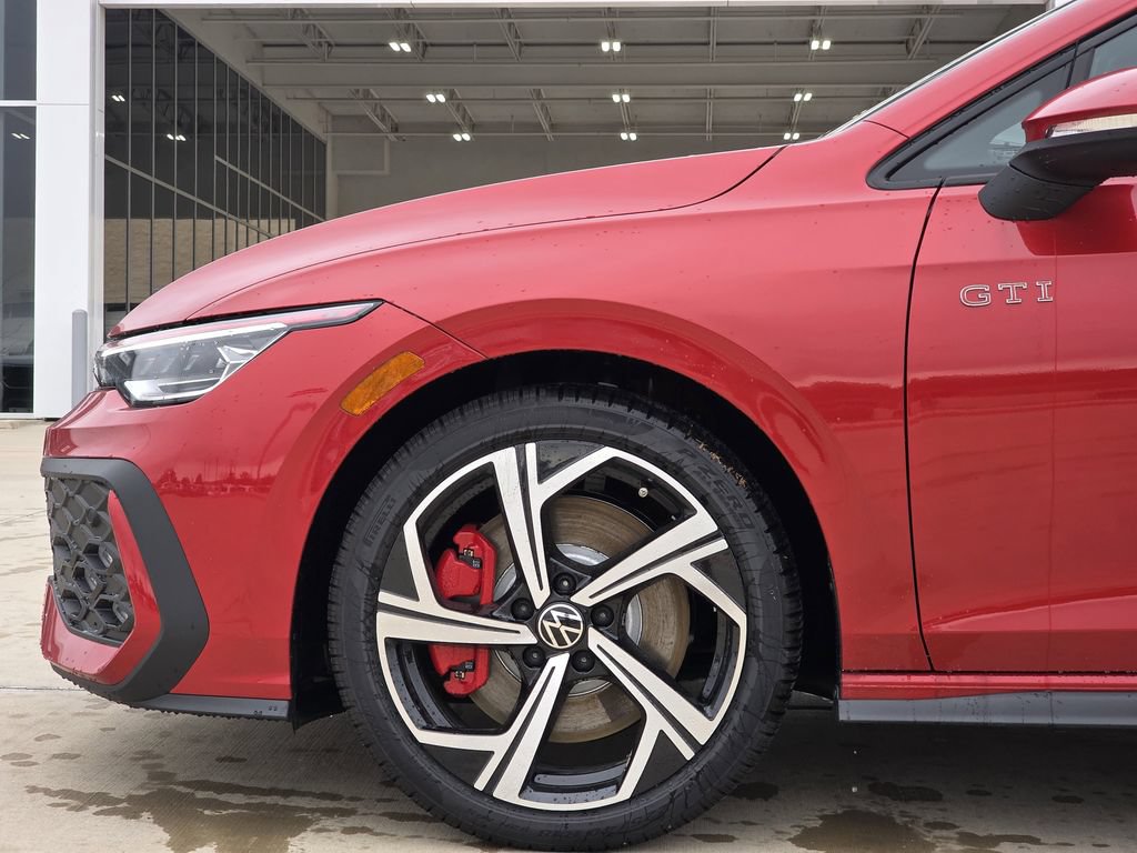 New 2026 Volkswagen GTI SE FWD image 6