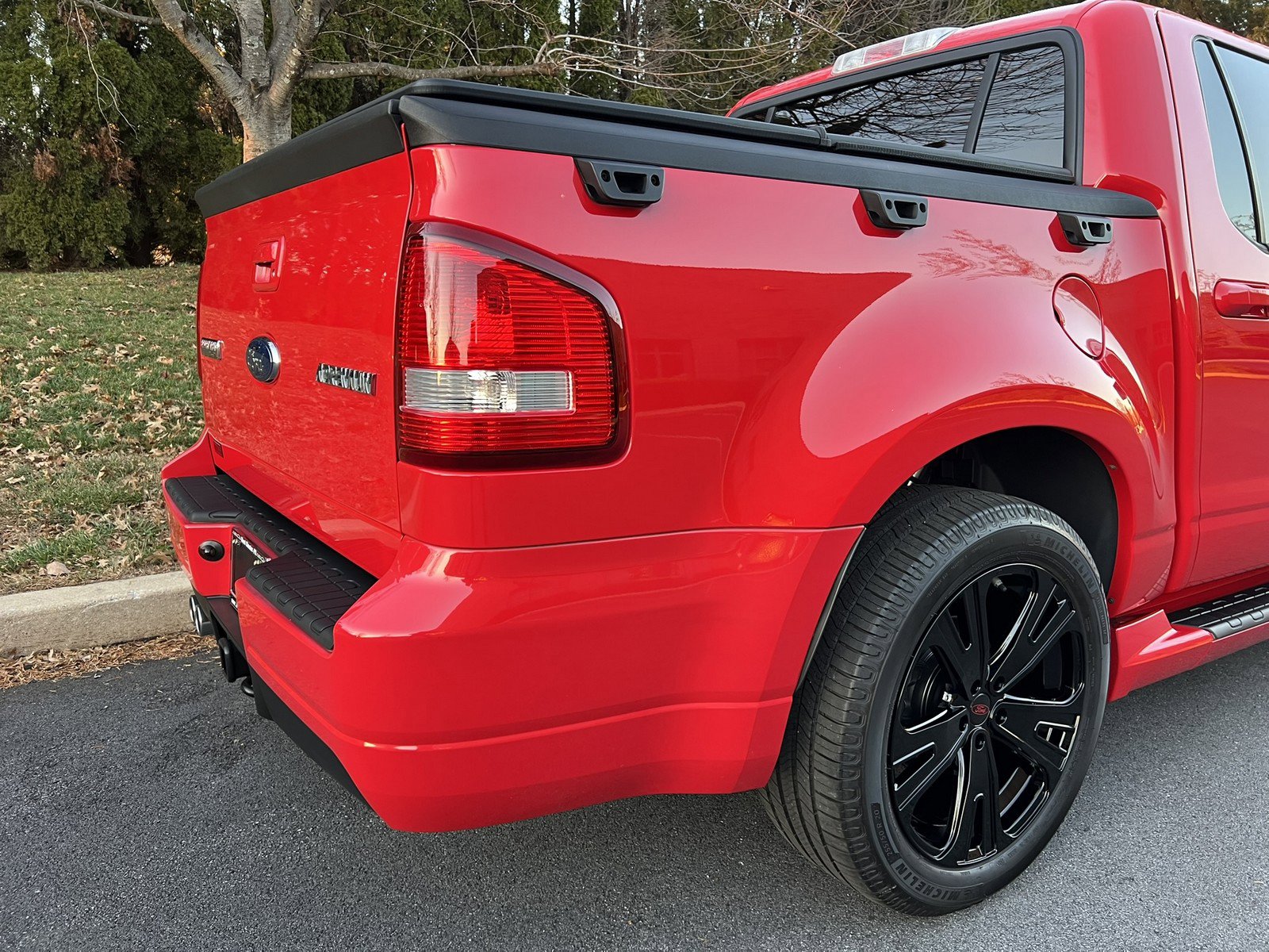 Used 2008 Ford Explorer Sport Trac Adrenalin image 58