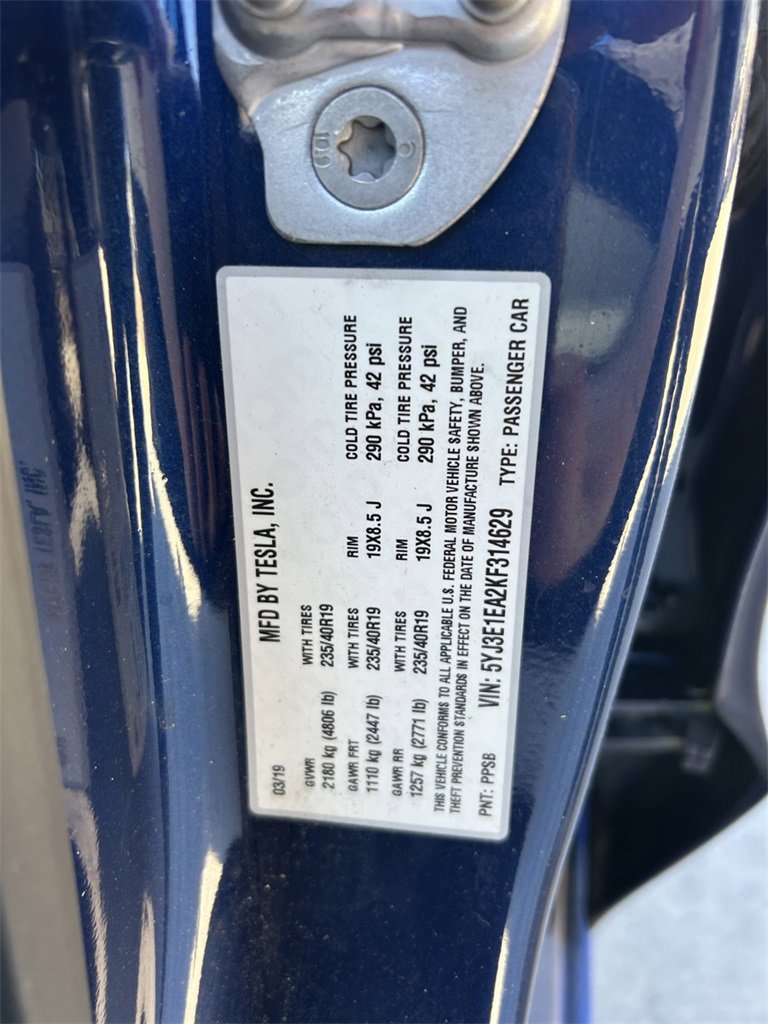 Used 2019 Tesla Model 3 Standard Range Plus image 10