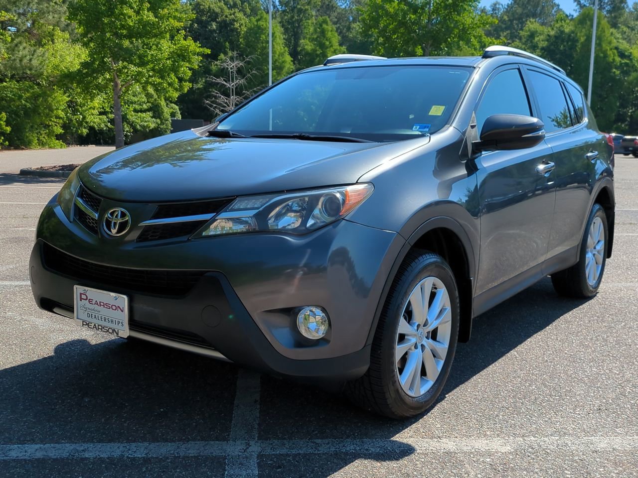 Used 2015 Toyota RAV4 Limited w/ Outdoor Package AWD/4WD image 8