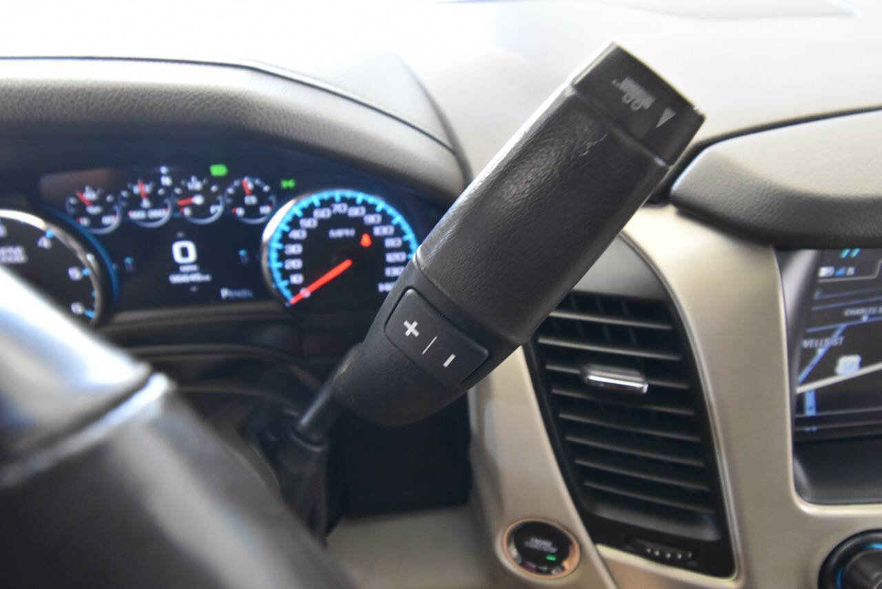 Used 2019 GMC Yukon XL Denali w/ Denali Ultimate Package image 29