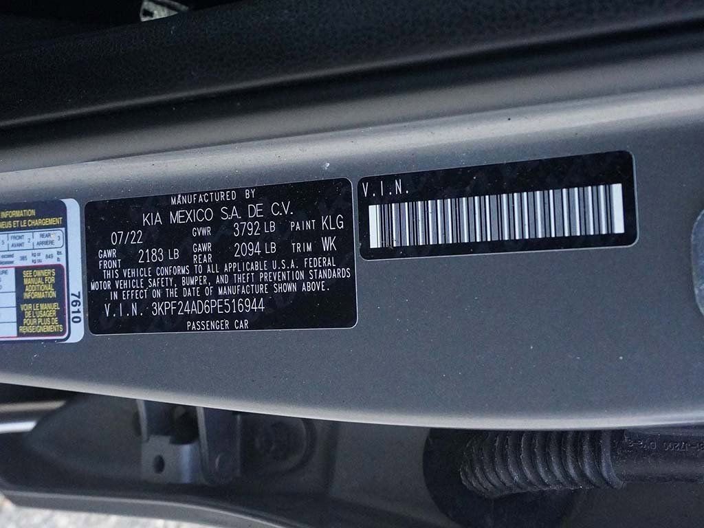 Used 2023 Kia Forte LXS w/ LXS Technology Package image 40