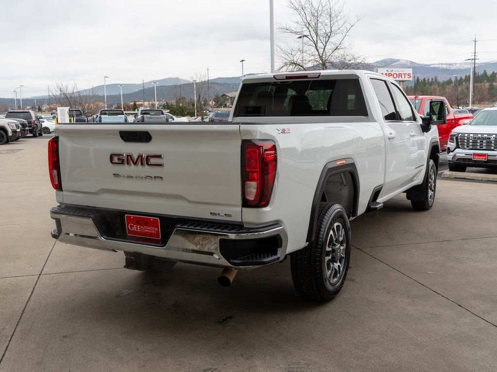 Used 2024 GMC Sierra 3500 SLE w/ SLE Convenience Package image 7