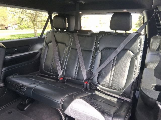 Used 2024 Jeep Wagoneer L Series II w/ Flexible Seating Group AWD/4WD image 21