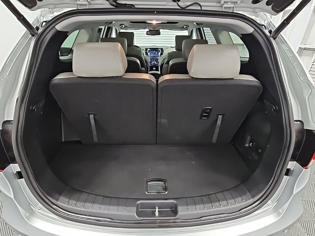 Used 2019 Hyundai Santa Fe XL image 35