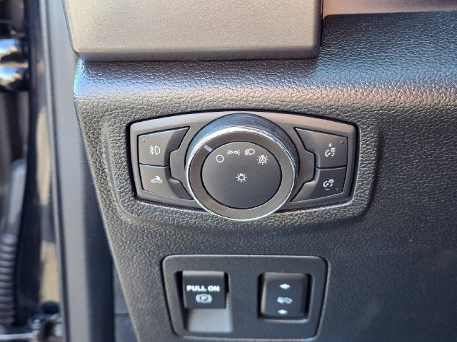 Used 2020 Ford F150 XLT w/ Equipment Group 302A Luxury AWD/4WD image 11