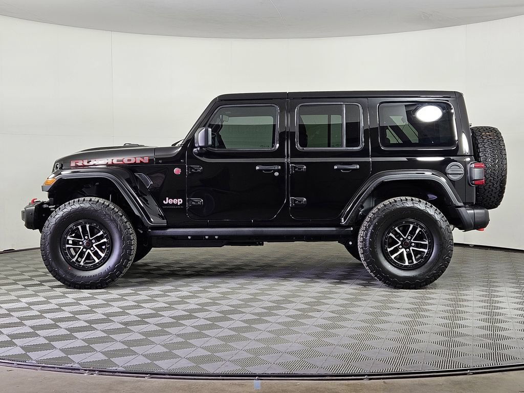 Used 2026 Jeep Wrangler Unlimited Rubicon AWD/4WD image 3
