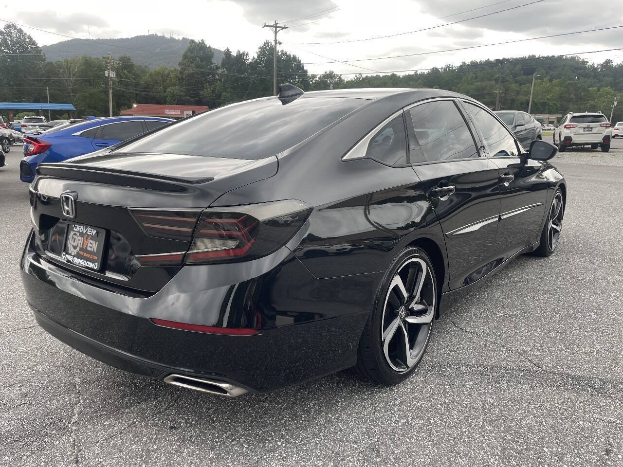 Used 2018 Honda Accord Sport image 10