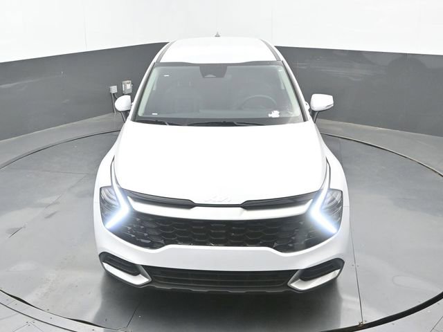 Used 2025 Kia Sportage EX image 14