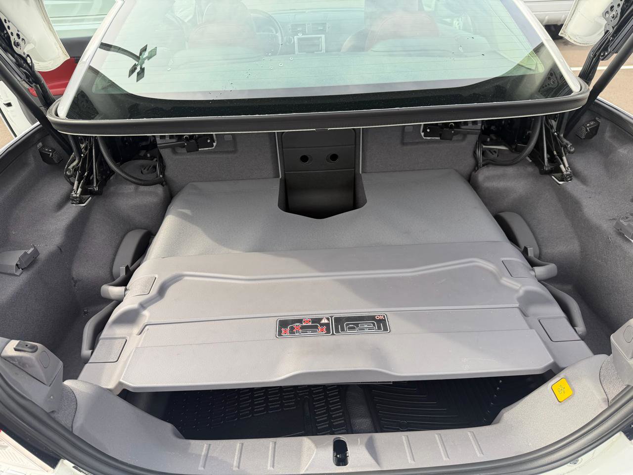 Used 2012 Volvo C70 T5 FWD image 17