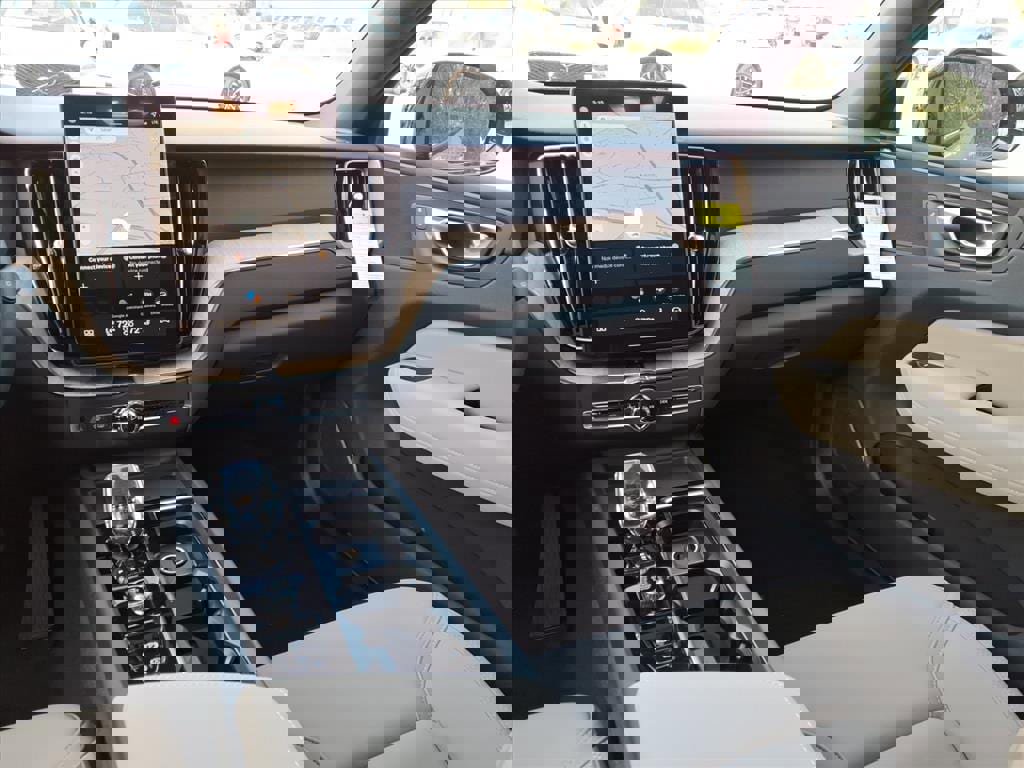 New 2026 Volvo XC60 B5 Plus w/ Protection Package Premier image 13