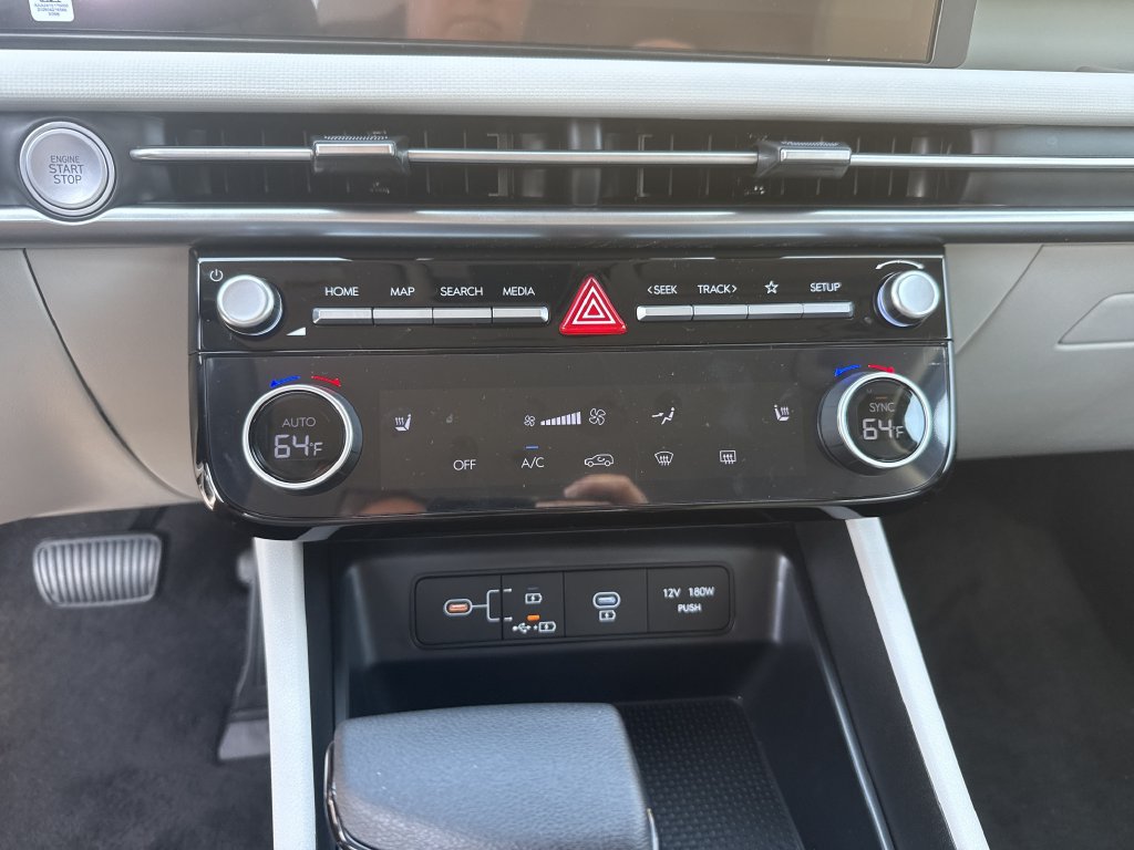 New 2026 Hyundai Tucson SEL Plus w/ Tow & Go Package FWD image 24