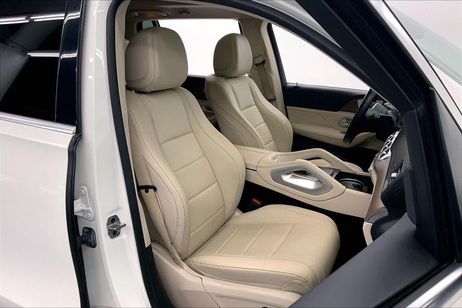 Certified 2021 Mercedes-Benz GLS 450 4MATIC image 11
