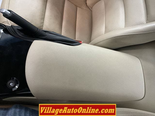 Used 2009 Chevrolet Corvette Coupe w/ Preferred Equipment Group RWD image 20