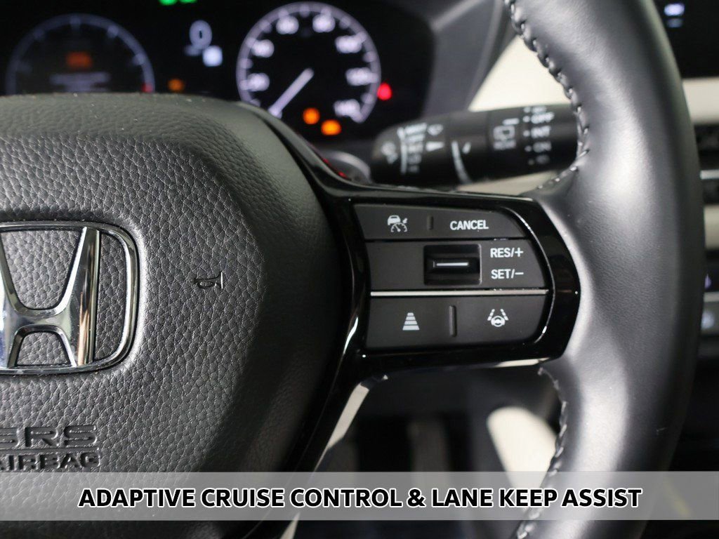 Used 2025 Honda HR-V EX-L image 4