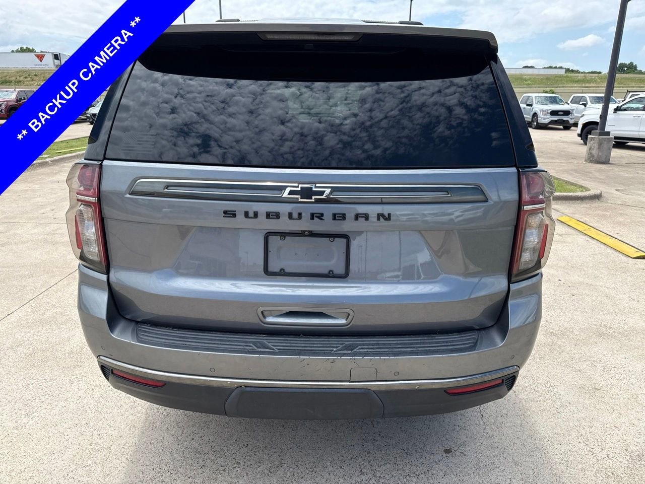 Used 2022 Chevrolet Suburban Z71 w/ Z71 Off-Road Package AWD/4WD image 8