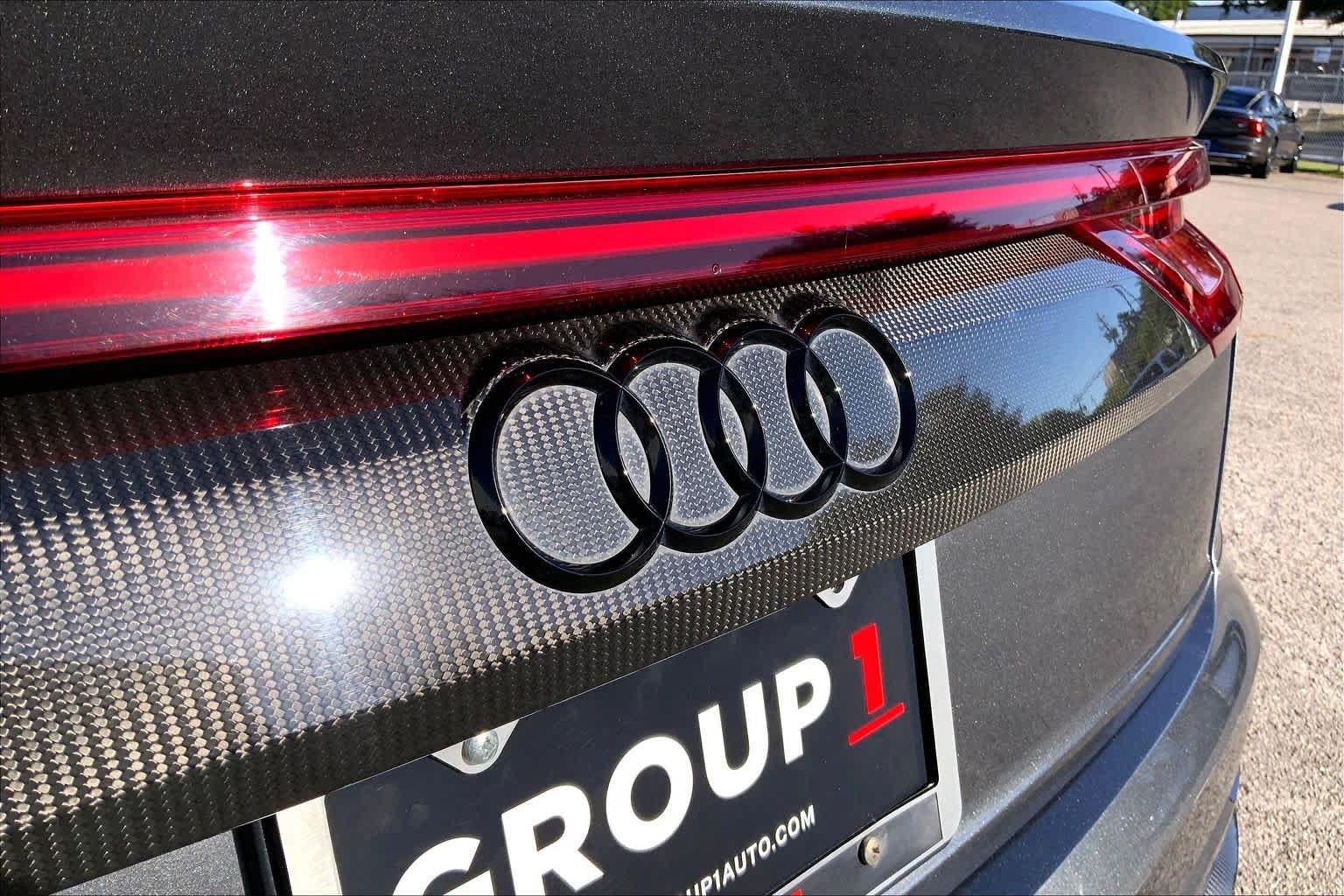 Used 2023 Audi RS Q8 AWD/4WD image 10