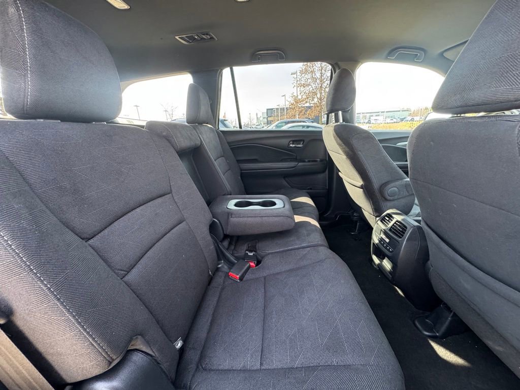 Used 2022 Honda Pilot Sport image 26