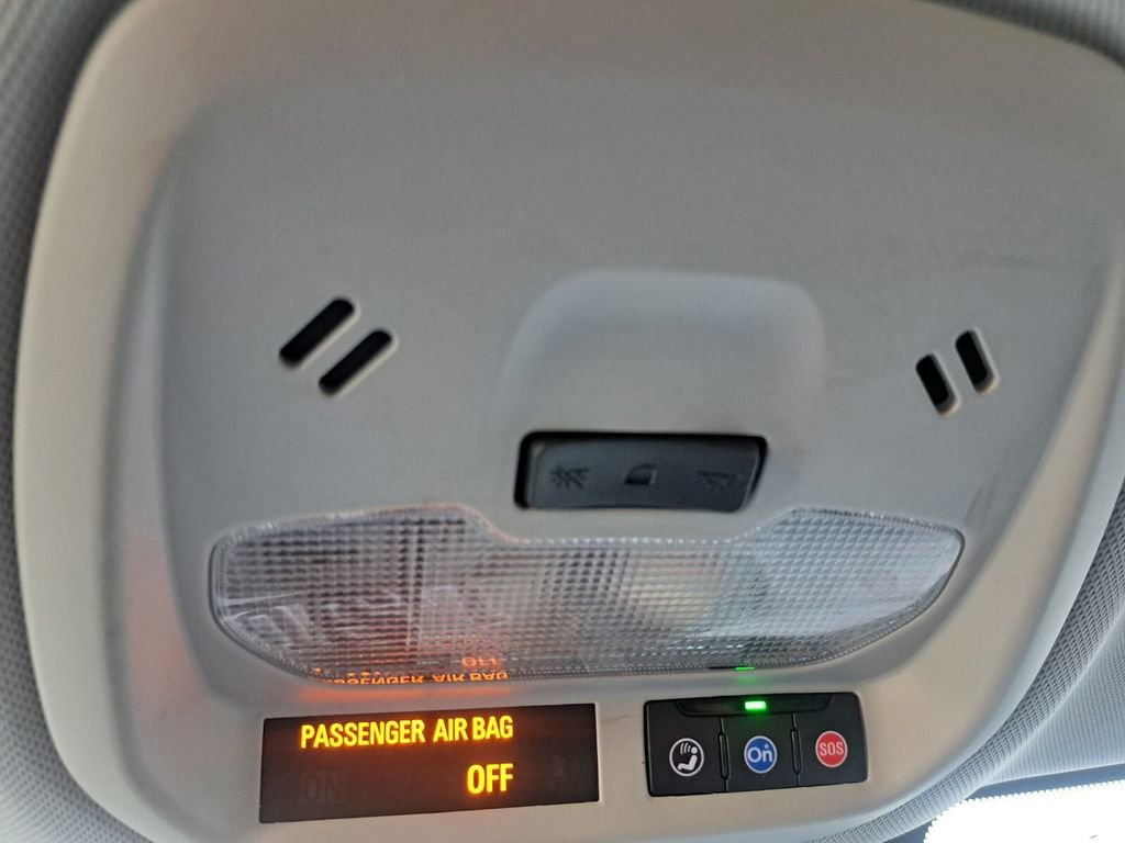 Used 2025 Chevrolet Trax LT image 16