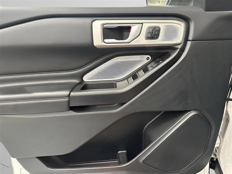 Used 2020 Ford Explorer ST w/ Premium Technology Package AWD/4WD image 9