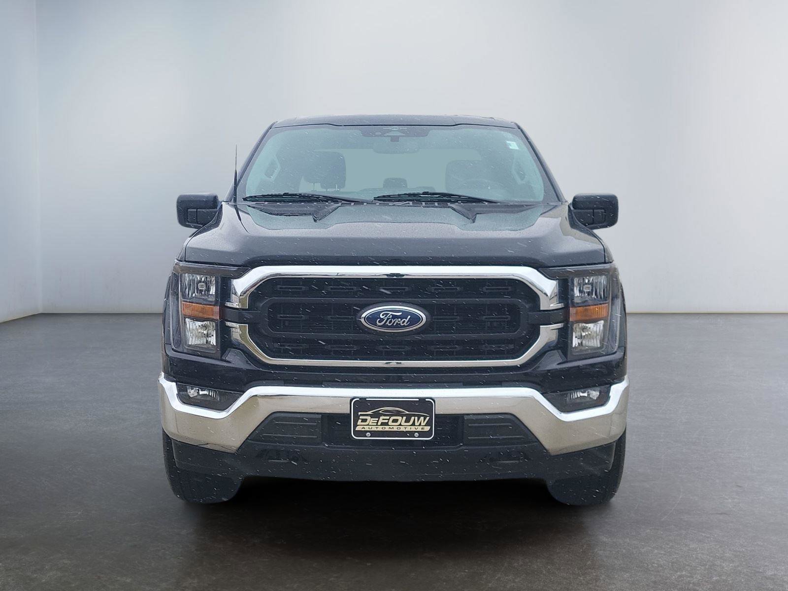 Used 2023 Ford F150 XLT w/ Equipment Group 301A Mid image 8