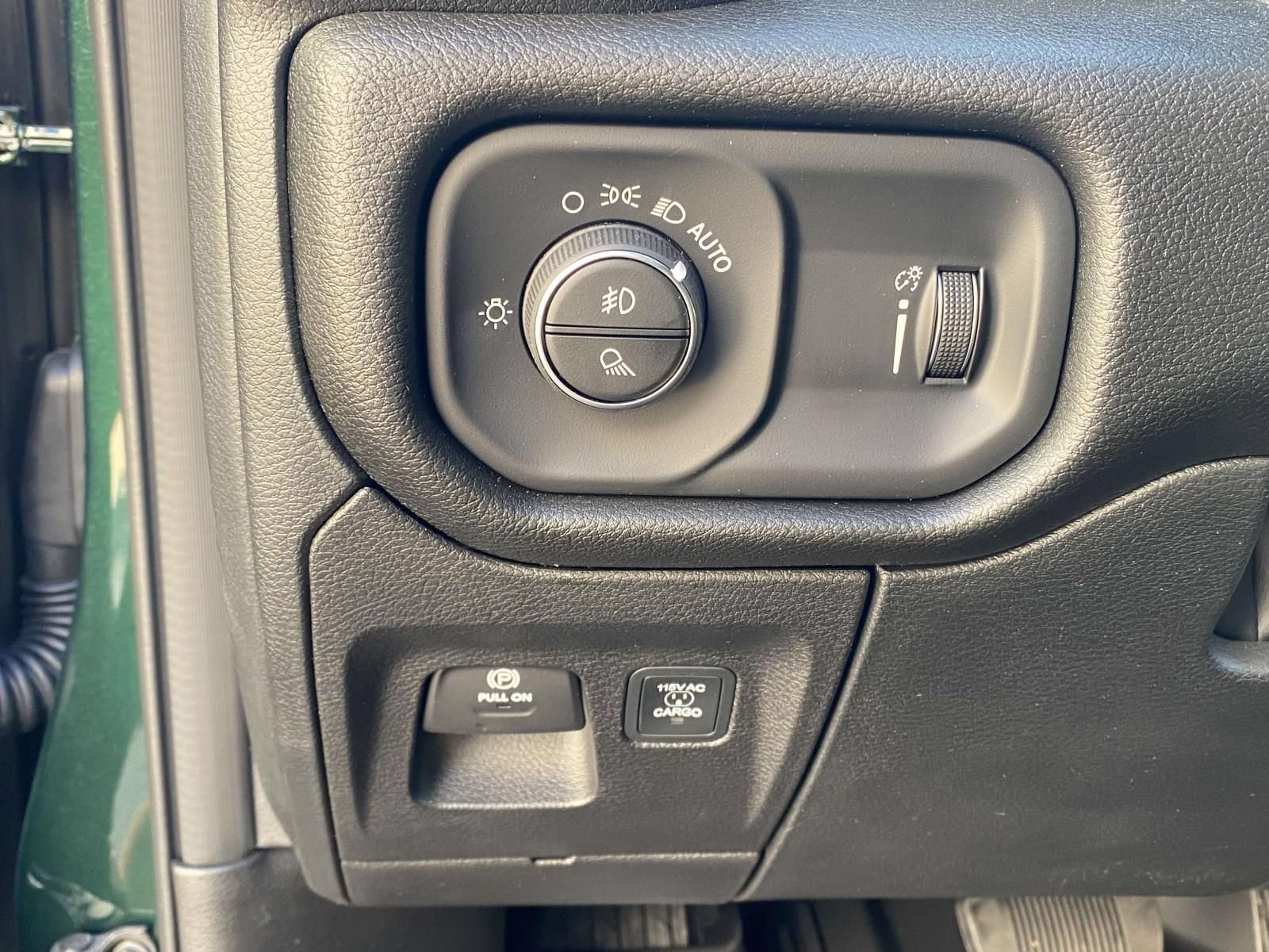 New 2026 RAM 1500 Classic Warlock AWD/4WD image 19