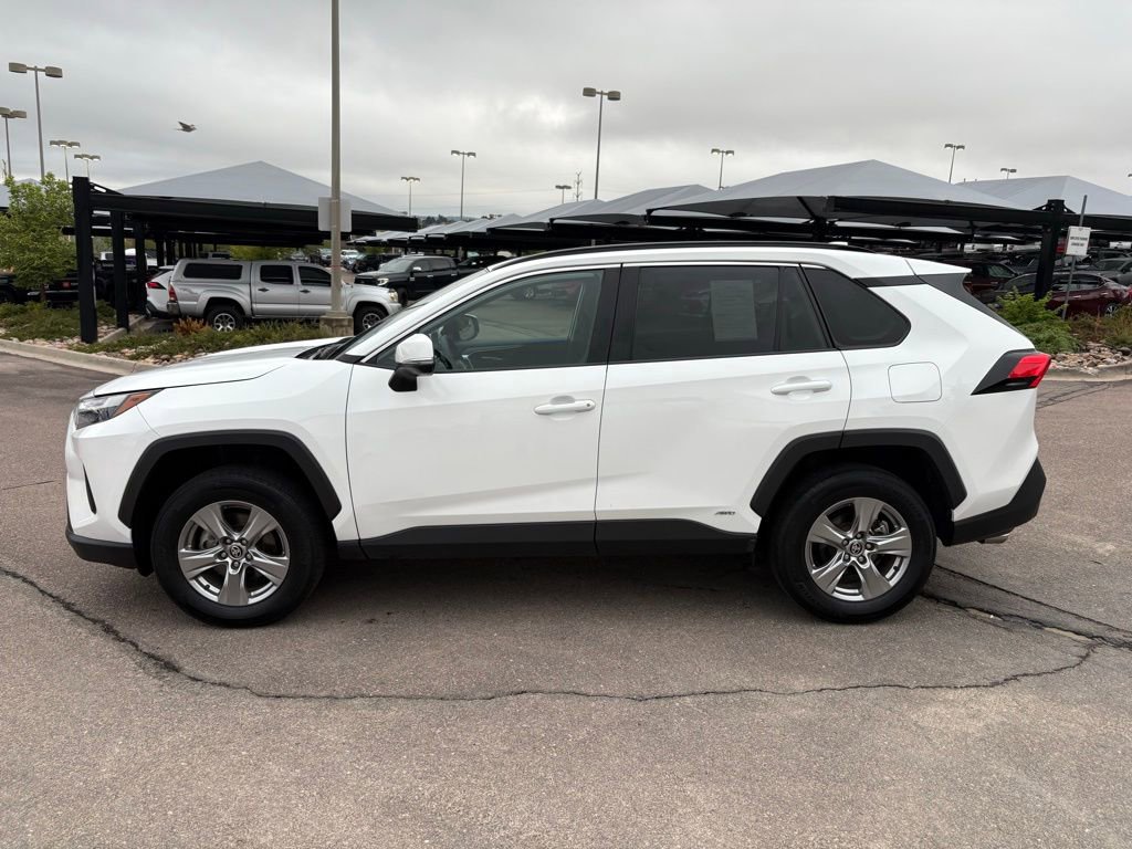 Used 2024 Toyota RAV4 XLE image 5