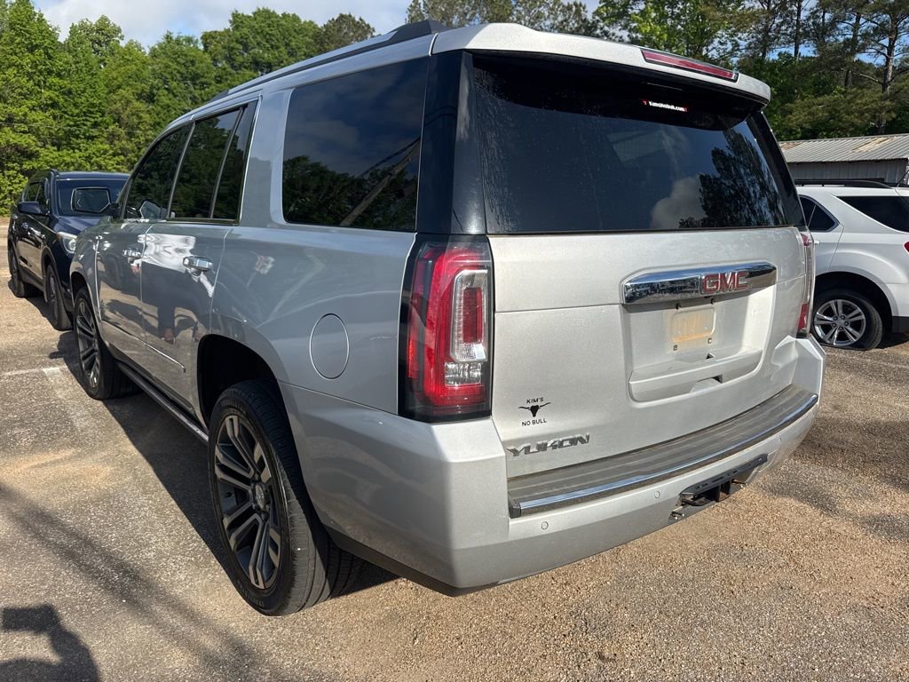 Used 2019 GMC Yukon Denali w/ Denali Ultimate Package image 4