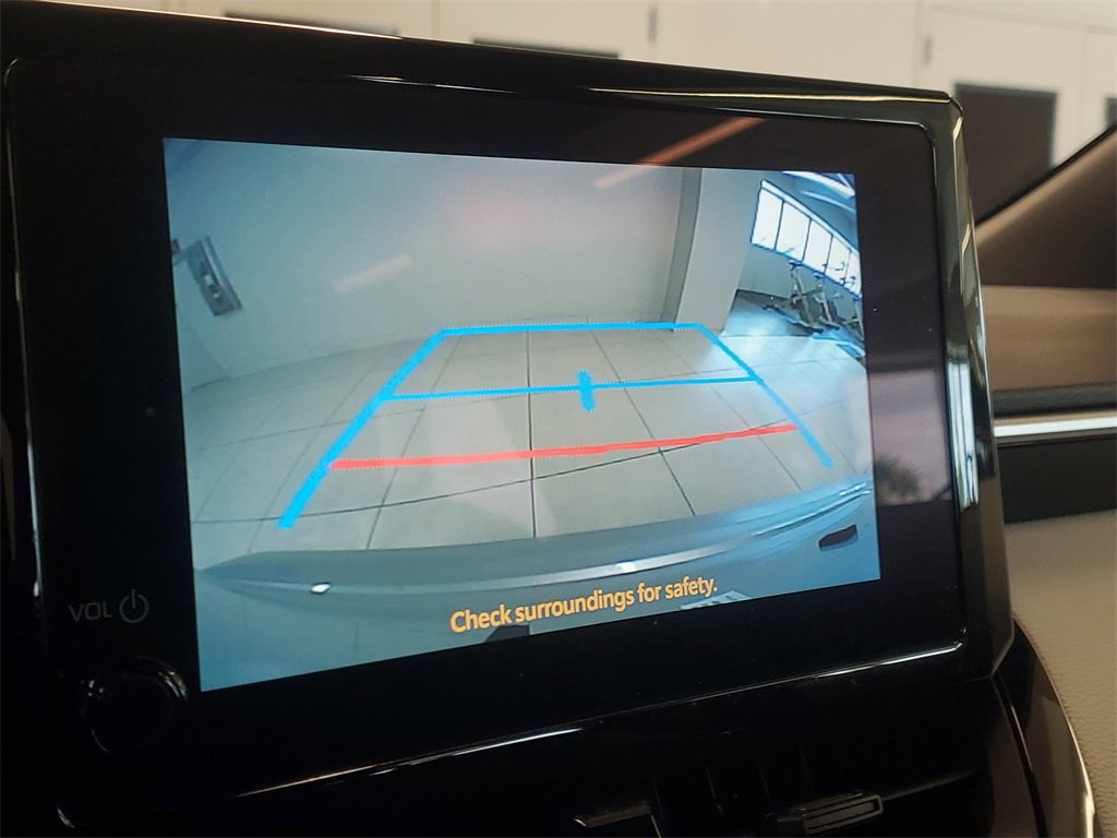 Certified 2025 Toyota Corolla SE image 26