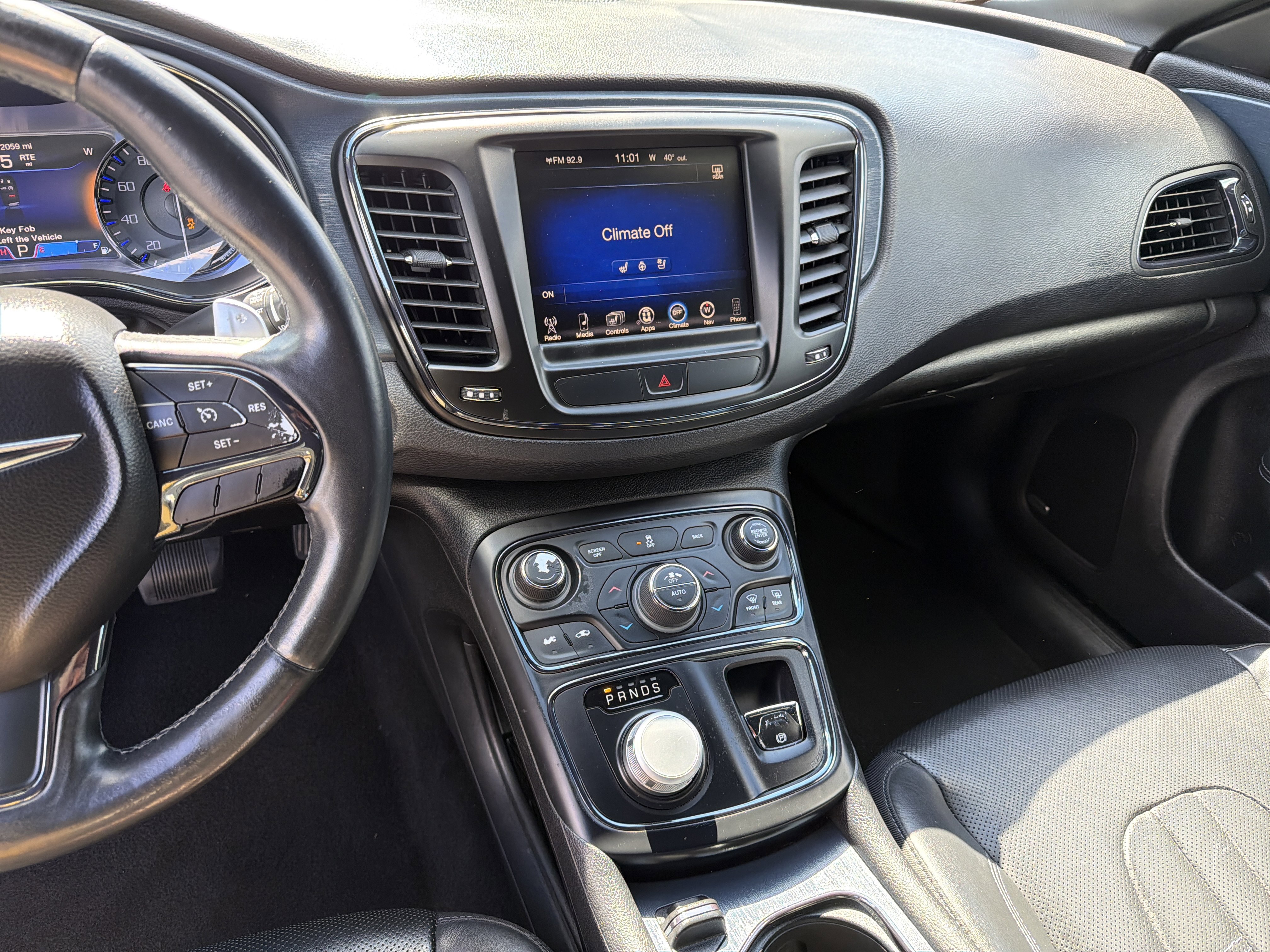 Used 2015 Chrysler 200 S w/ Navigation & Sound Group I image 24