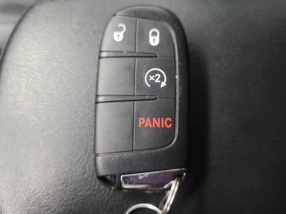 Used 2019 Jeep Compass Altitude image 32