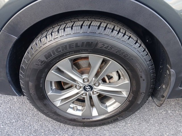 Used 2014 Hyundai Santa Fe Sport w/ Popular Equipment Package 02 image 2