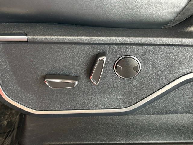 Used 2023 Ford F150 Raptor image 31