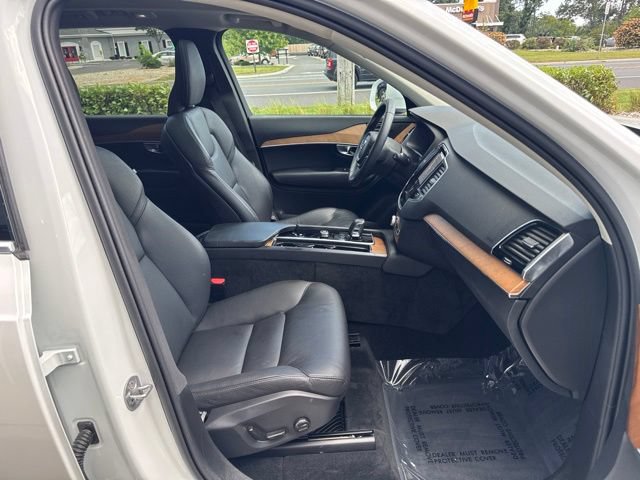 Used 2023 Volvo XC90 B6 Plus w/ Protection Package Premier AWD/4WD image 15