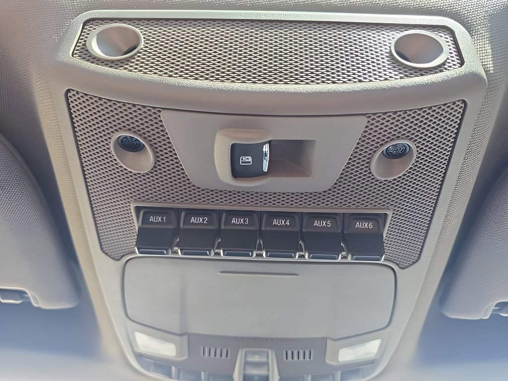 Used 2021 Ford F250 Lariat w/ Lariat Ultimate Package AWD/4WD image 19