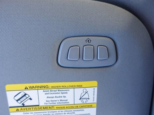 New 2026 Ford F250 Lariat w/ Black Appearance Package image 17