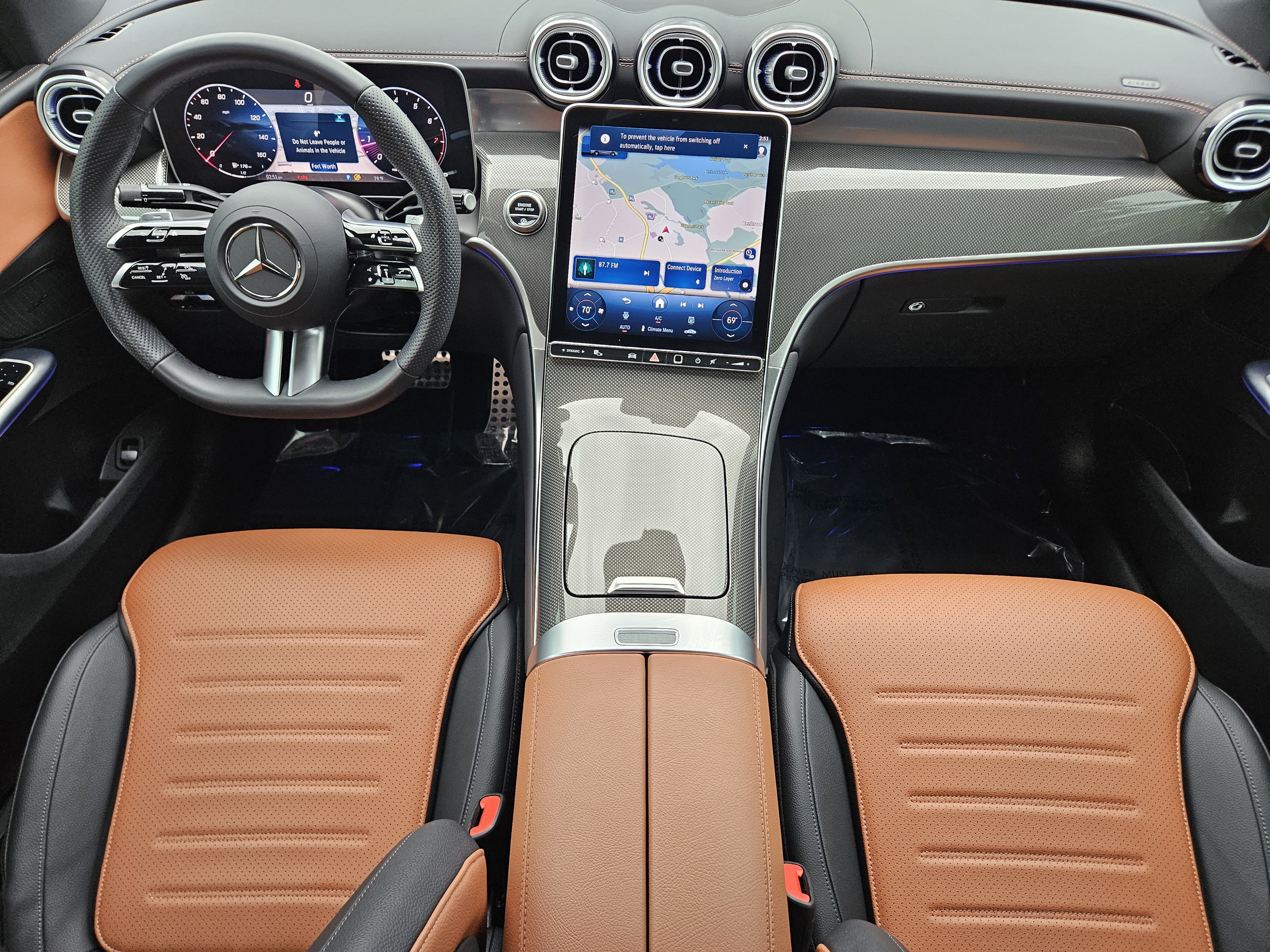 Certified 2025 Mercedes-Benz GLC 300 4MATIC image 17