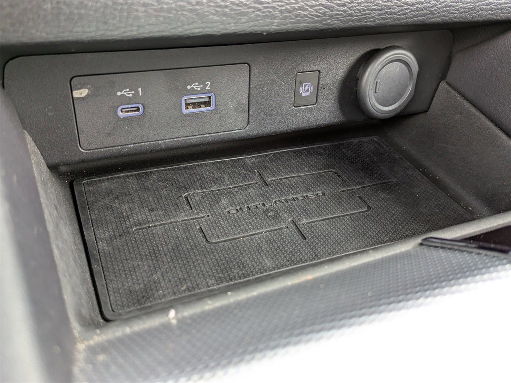 Used 2022 Mitsubishi Outlander SEL image 26