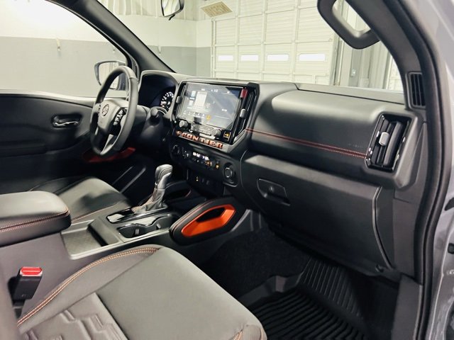 New 2025 Nissan Frontier PRO-4X w/ Interior Protection Package image 27