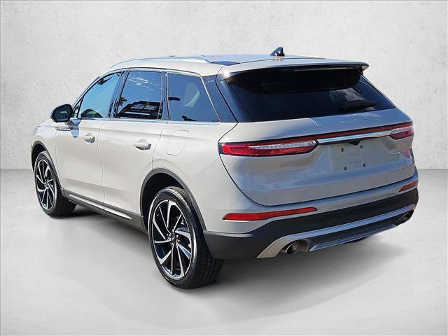 Used 2023 Lincoln Corsair Reserve w/ Equipment Group 201A image 8