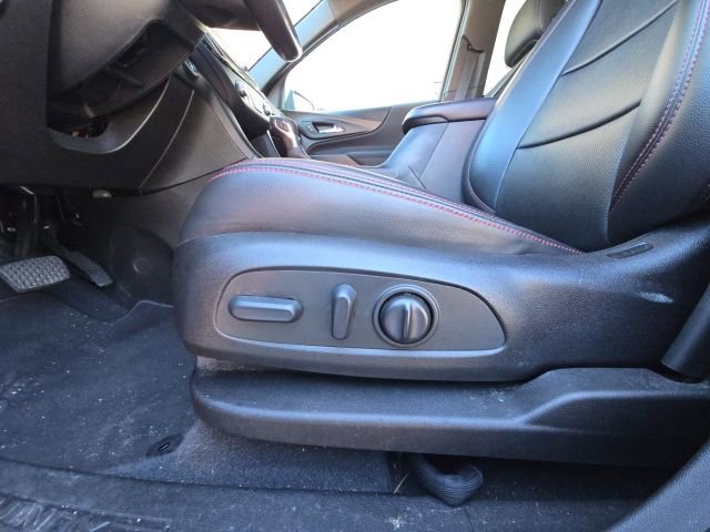 Used 2022 Chevrolet Equinox RS w/ RS Leather Package image 22