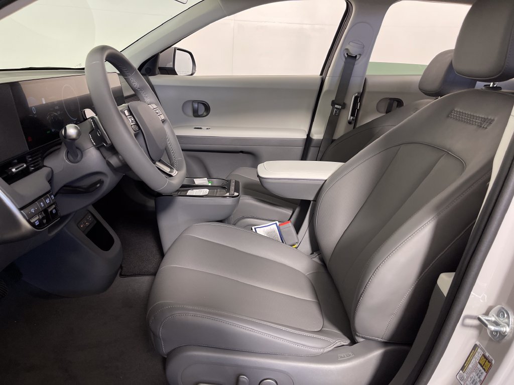 New 2027 Hyundai Ioniq 5 SEL RWD image 12