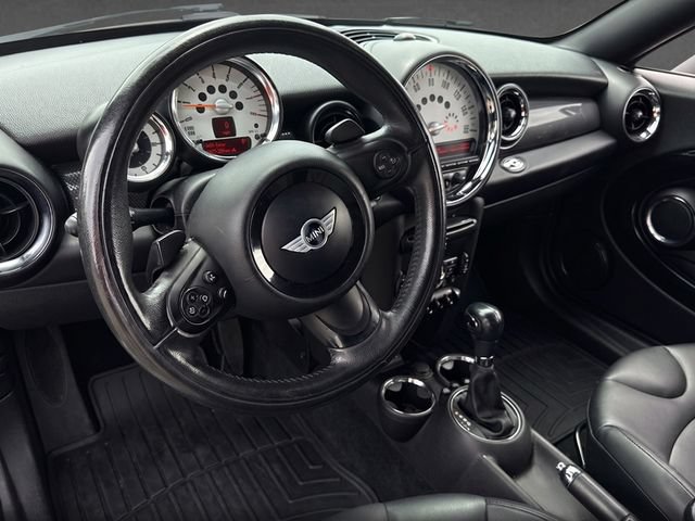 Used 2013 MINI Cooper Roadster S FWD image 3