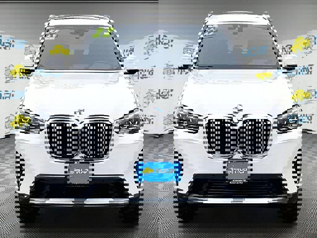 Used 2022 BMW X3 xDrive30i AWD/4WD image 2