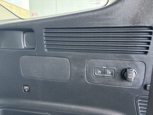 Certified 2023 Kia Sorento EX image 40