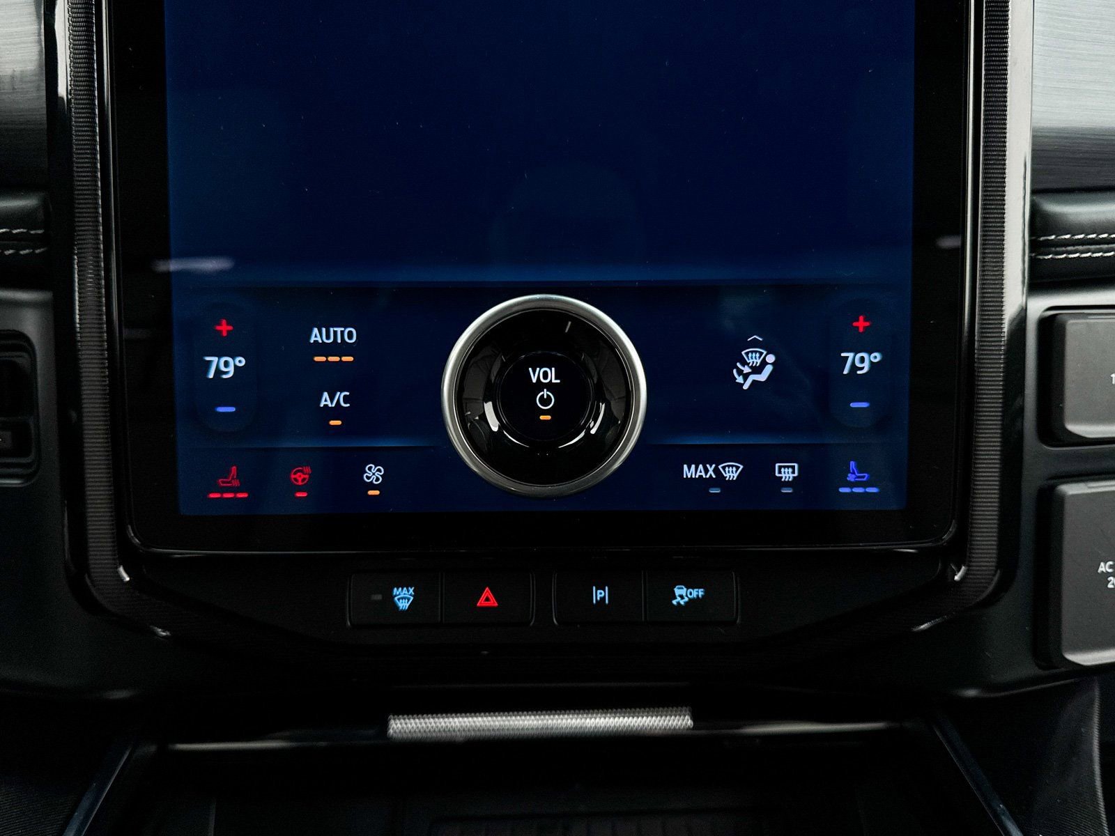 Used 2023 Ford F150 Lightning Platinum image 28